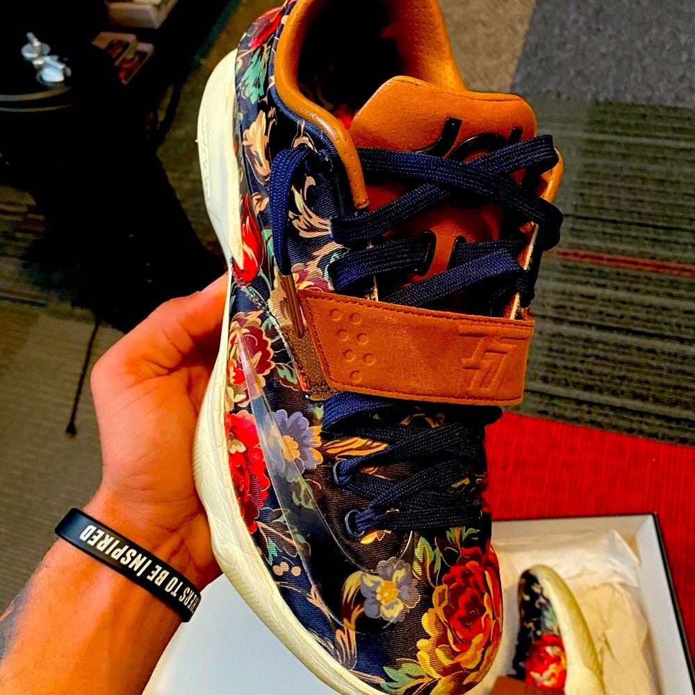 KD FLORAL